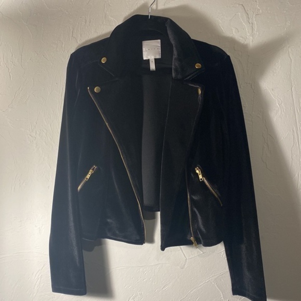 🧥🖤‼️NWOT “LEITH” Soft Velvet Jacket